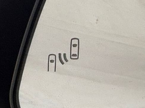 Certified 2022 Toyota RAV4 XLE w/ Convenience Package image 14