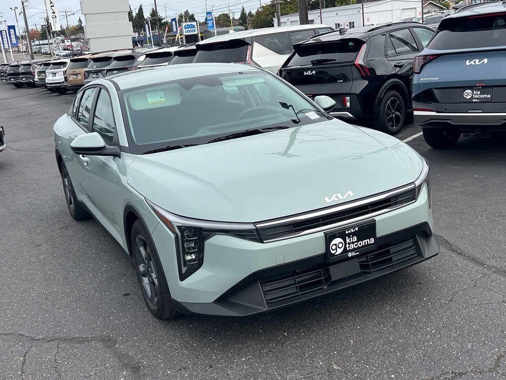 Used 2025 Kia K4 FWD image 5