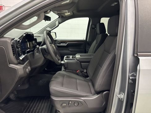 New 2026 Chevrolet Silverado 1500 LT image 11