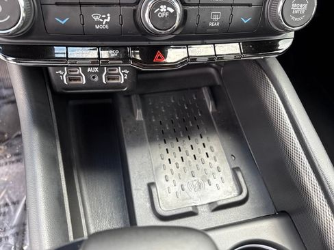 Used 2025 Dodge Durango R/T AWD/4WD image 52