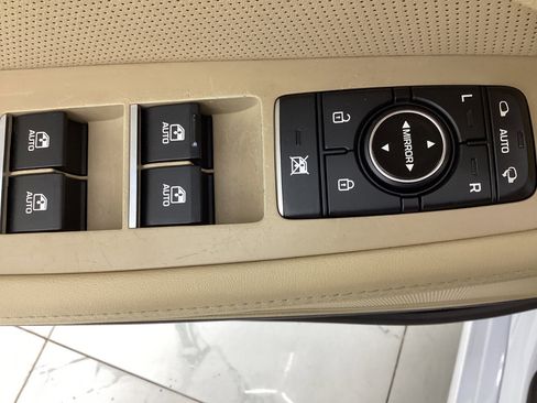 Used 2015 Hyundai Genesis 5.0 w/ Option Group 05 RWD image 37