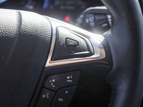 Used 2022 Ford Edge Titanium image 33