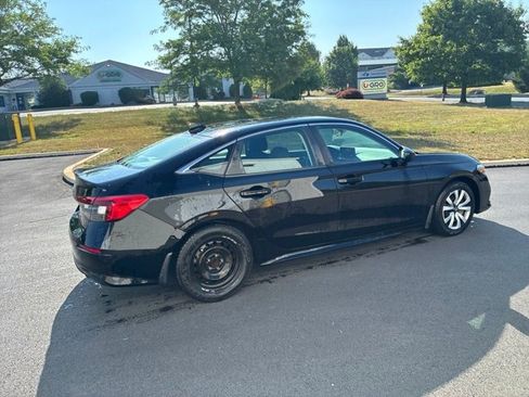 Used 2022 Honda Civic LX image 8