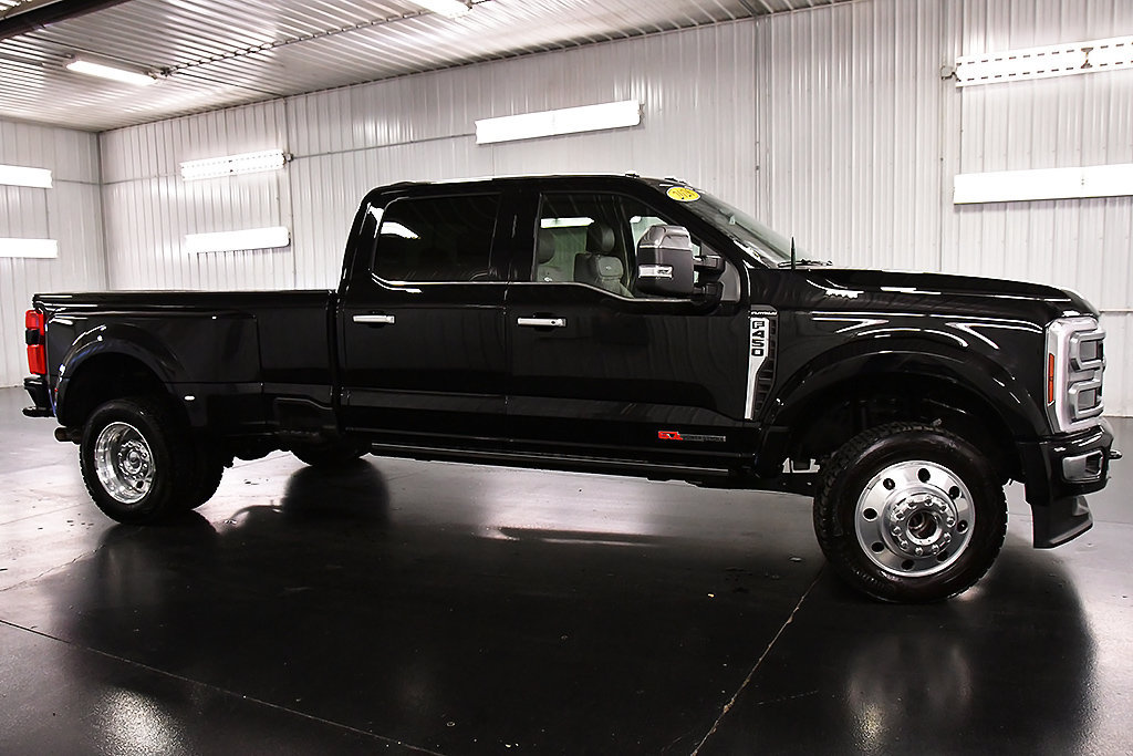 Used 2026 Ford F450 Platinum w/ Platinum Plus Package AWD/4WD image 8