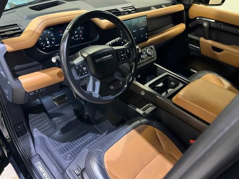 Used 2023 Land Rover Defender 110 X image 2