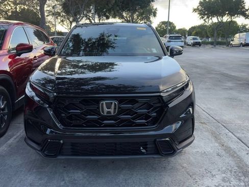 Used 2023 Honda CR-V Sport image 3