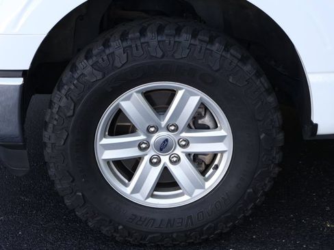 Used 2022 Ford F150 XLT w/ Trailer Tow Package AWD/4WD image 12