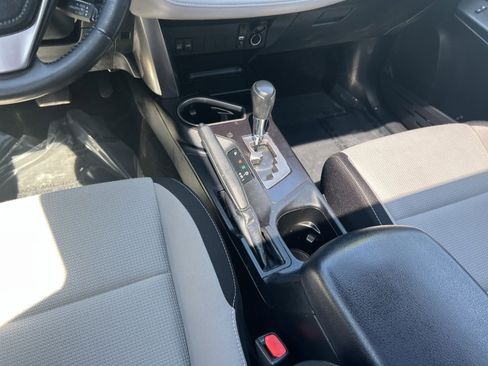 Used 2017 Toyota RAV4 XLE image 30