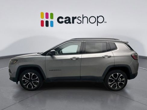 Used 2023 Jeep Compass Limited AWD/4WD image 2