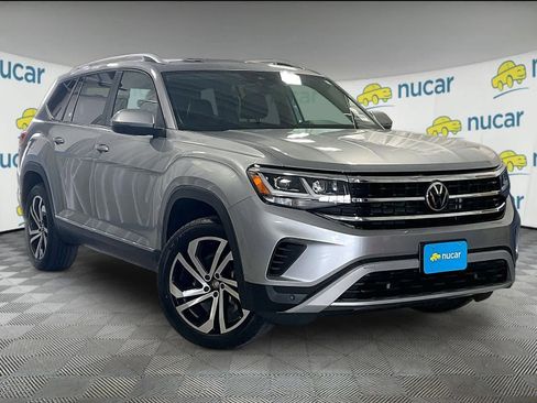 Used 2023 Volkswagen Atlas SEL image 1