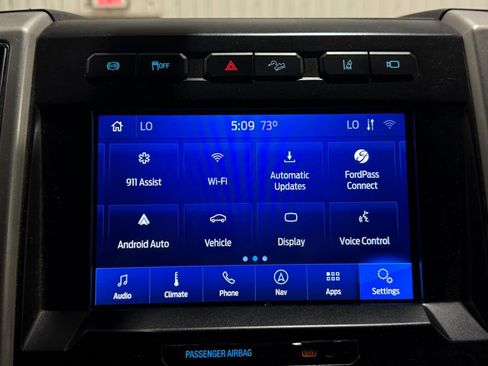 Used 2020 Ford F350 Lariat w/ Lariat Value Package AWD/4WD image 25