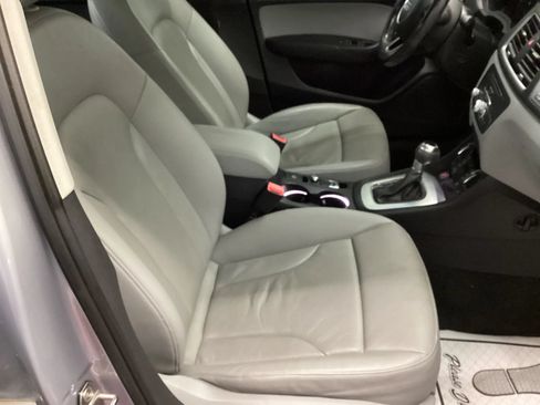 Used 2017 Audi Q3 2.0T Premium Plus w/ Premium Plus Package AWD/4WD image 11