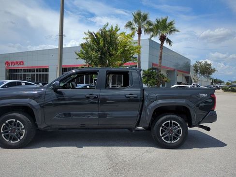 Certified 2025 Toyota Tacoma TRD Sport RWD image 9