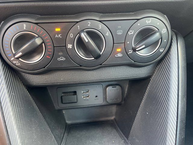 Used 2018 Toyota Yaris iA FWD image 18
