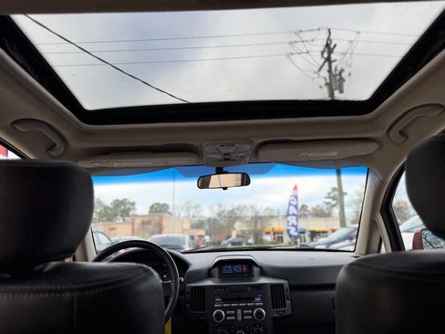 Used 2008 Mitsubishi Endeavor SE image 17