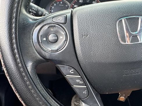 Used 2013 Honda Accord Sport image 19