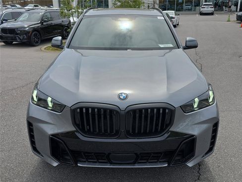 New 2026 BMW X5 xDrive40i w/ M Sport Package AWD/4WD image 9