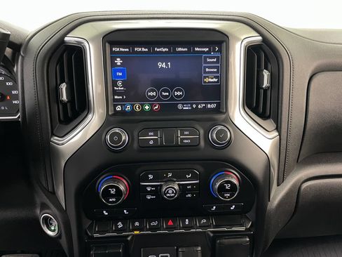 Certified 2021 Chevrolet Silverado 1500 LT Trail Boss w/ Convenience Package II AWD/4WD image 32