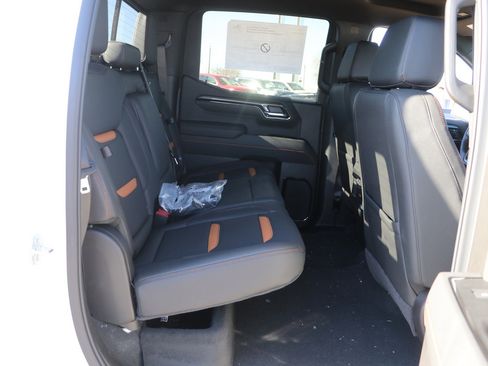 New 2026 GMC Sierra 1500 AT4 w/ AT4 Premium Package image 29
