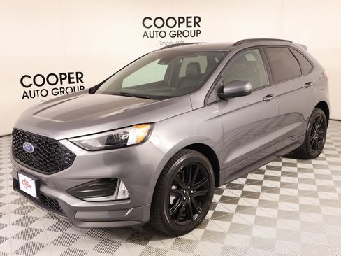 Used 2022 Ford Edge ST-Line w/ Class II Trailer Tow Package AWD/4WD image 10