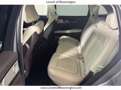 Certified 2022 Lincoln Nautilus Black Label w/ Class II Trailer Tow Package AWD/4WD image 32