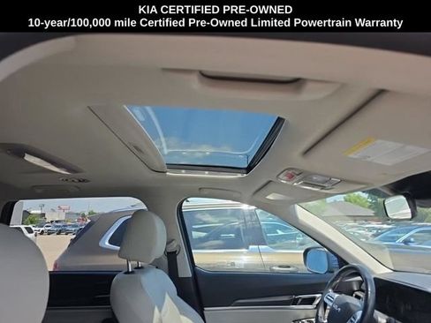 Certified 2023 Kia Telluride S w/ S Sunroof Package AWD/4WD image 3