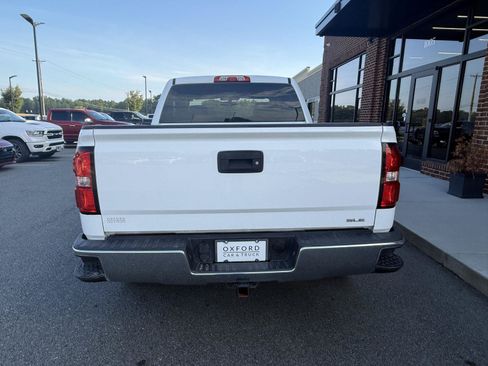 Used 2017 GMC Sierra 1500 SLE w/ SLE Value Package AWD/4WD image 30
