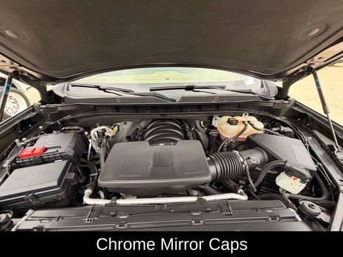 Used 2024 Chevrolet Suburban Premier AWD/4WD image 29