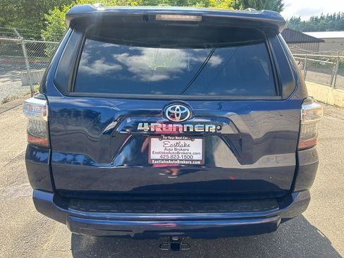 Used 2014 Toyota 4Runner Trail AWD/4WD image 6