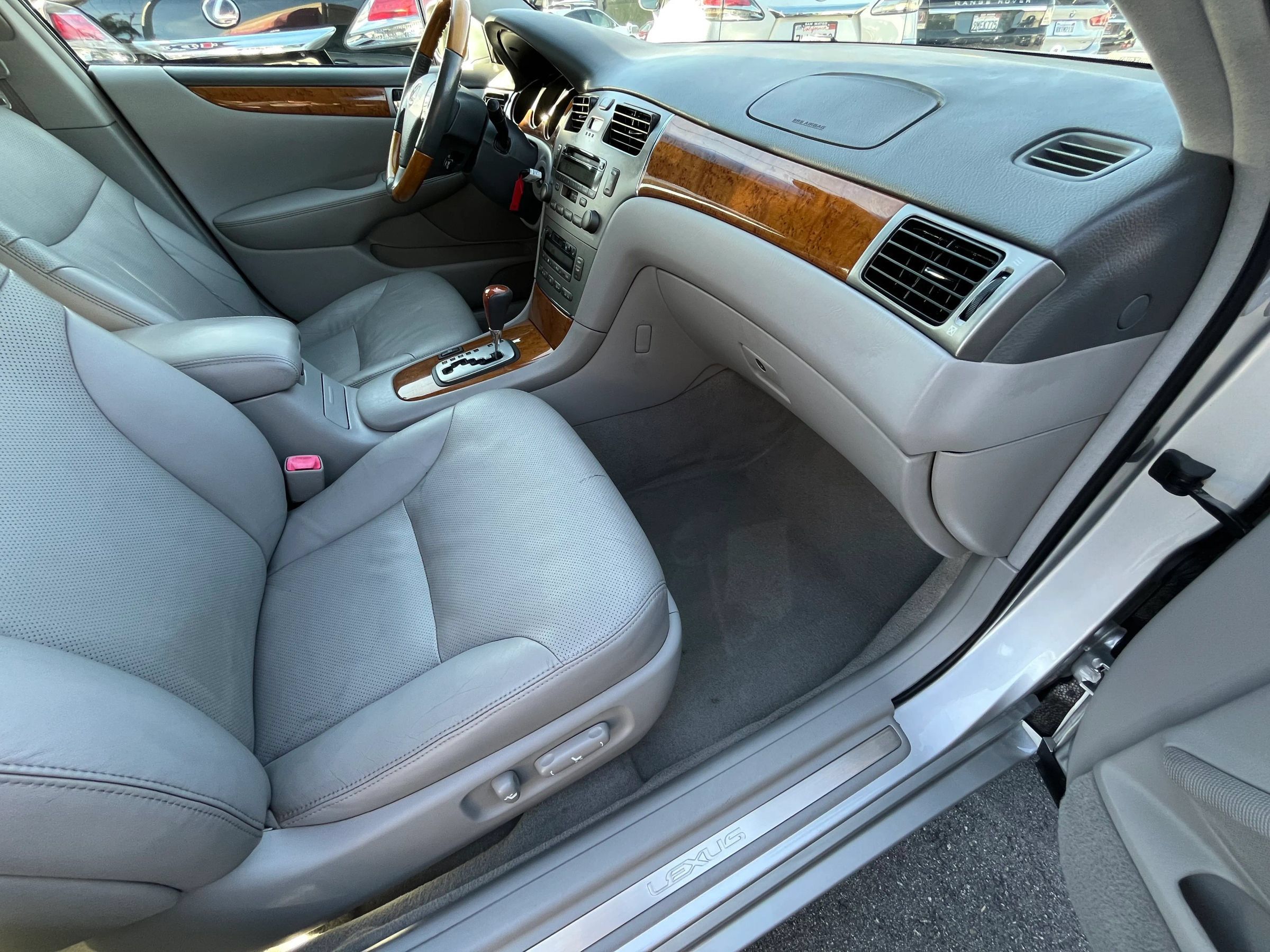 Used 2006 Lexus ES 330 FWD image 13