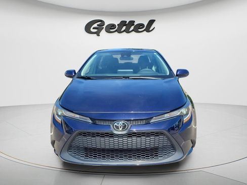 Certified 2022 Toyota Corolla LE FWD image 2