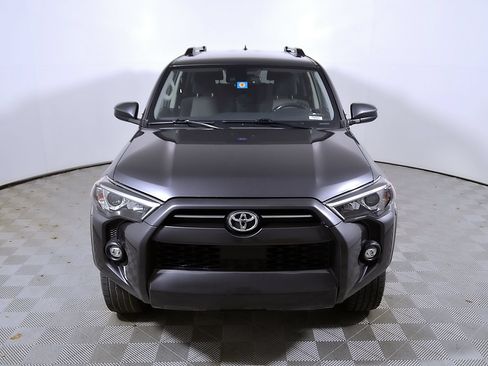 Used 2021 Toyota 4Runner SR5 RWD image 4