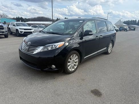 Used 2016 Toyota Sienna Limited Premium w/ Advanced Technology Package image 3