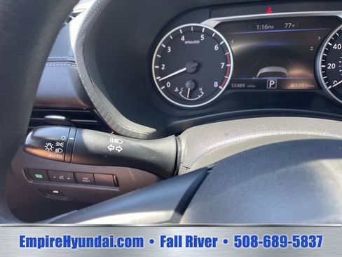 Used 2024 Nissan Sentra SV FWD image 29