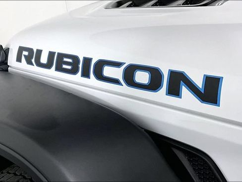 Used 2023 Jeep Wrangler Unlimited Rubicon 4xe AWD/4WD image 23