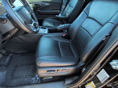 Used 2023 Honda Passport EX-L image 16
