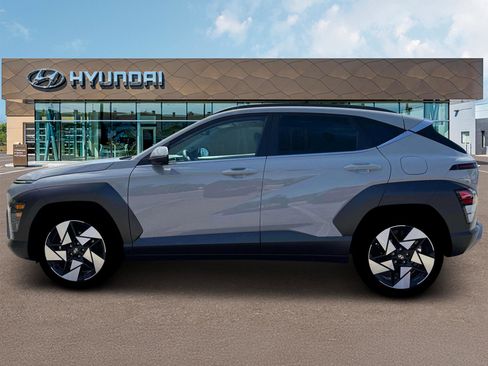 New 2026 Hyundai Kona Limited FWD image 3