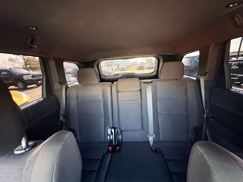 Used 2016 Jeep Grand Cherokee Laredo w/ Quick Order Package 23E RWD image 9