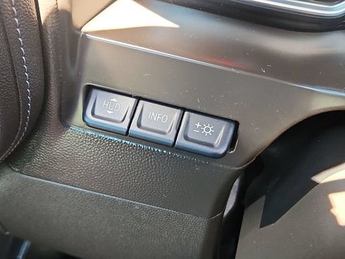 Used 2020 Chevrolet Silverado 2500 LTZ w/ LTZ Premium Package AWD/4WD image 23