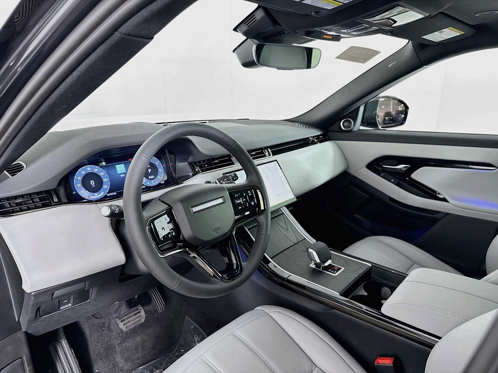 New 2026 Land Rover Range Rover Evoque S AWD/4WD image 9