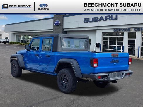 Used 2022 Jeep Gladiator Sport w/ Trailer Tow Package AWD/4WD image 4