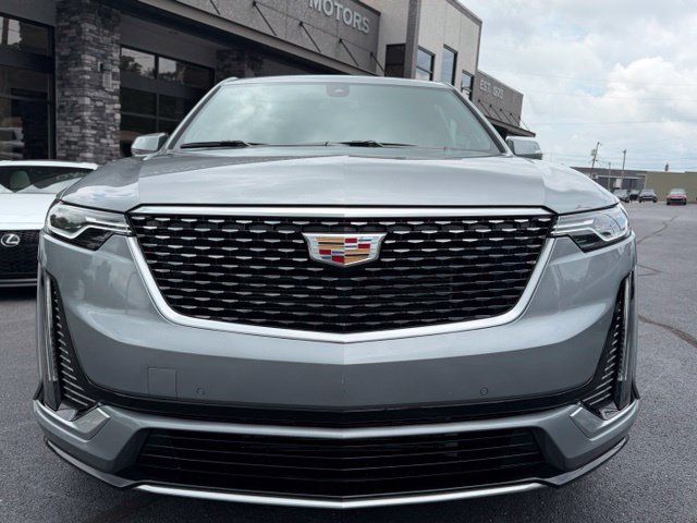 Used 2024 Cadillac XT6 Premium Luxury w/ LPO, Floor Liner Package AWD/4WD image 8