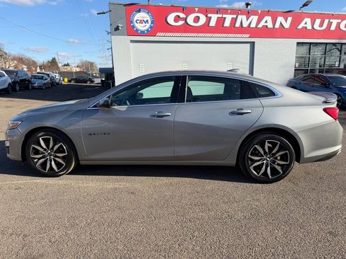 Used 2023 Chevrolet Malibu RS FWD image 10