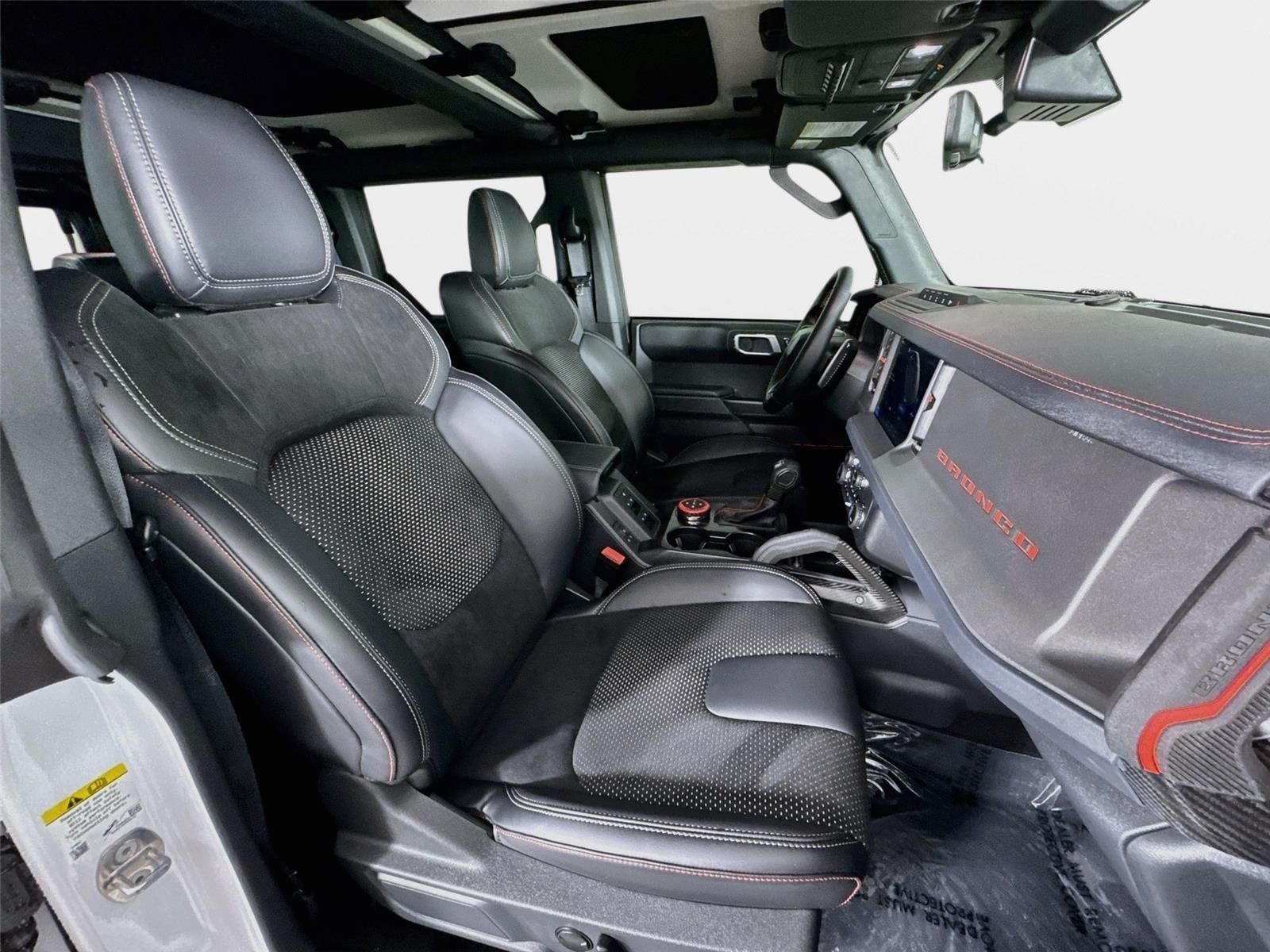 Used 2026 Ford Bronco Raptor w/ Interior Carbon Fiber Pack AWD/4WD image 28