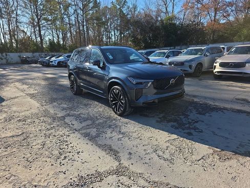 New 2026 Volvo XC90 B6 Ultra w/ Lounge Package image 11