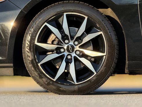 Used 2020 Chevrolet Malibu RS FWD image 20
