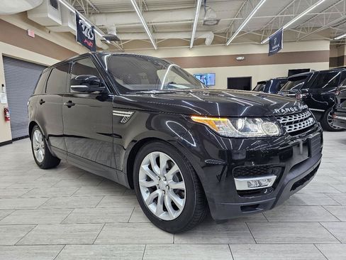 Used 2017 Land Rover Range Rover Sport HSE AWD/4WD image 4