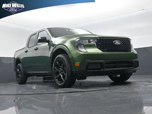 New 2025 Ford Maverick XLT w/ Black Appearance Package image 21