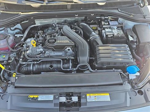 New 2026 Volkswagen Jetta SE FWD image 18