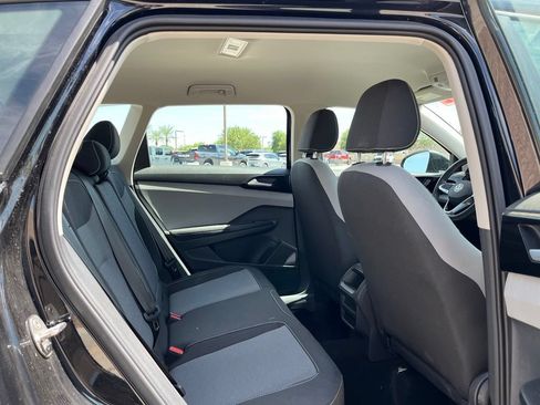 Used 2024 Volkswagen Taos S FWD image 17